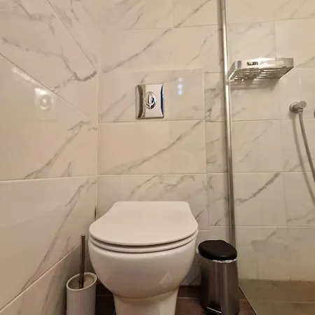 Chic Near Acropolis - Avdi Square * Athens