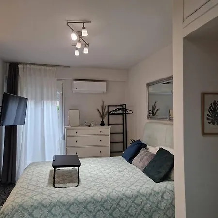 Apartment Chic Near Acropolis - Avdi Square
